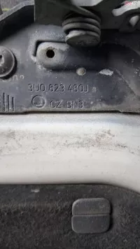 Broasca Capota Fata Skoda Superb 1 9 Tdi An 2008 Cod 3u0823480j