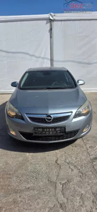 Claxoane Opel Astra J An 2010
