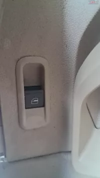 Buton Usa Dreapta Spate Skoda Fabia 2 Combi An 2011 Cod 5j0959955 cod 5J0959955