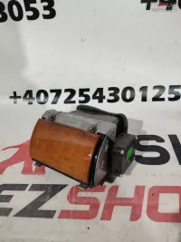 Grila Ventilatie Dreapta Cu Motoras Volkswagen Phaeton 3d1 853 232 