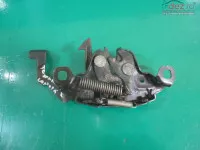 Broasca / Incuietoare Capota Motor Nissan Terrano 2