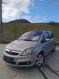 Dezmembrez Opel Zafira B 1. 9 Z19DT cod culoare Z167 din 2007