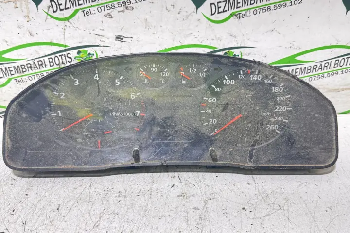 Ceasuri Bord Audi A4 1999 