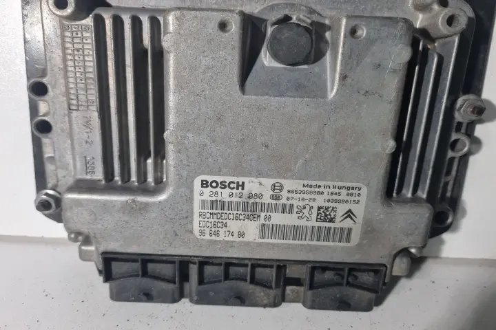 Calculator Motor Ecu Citroen C4 Picasso 2008 
