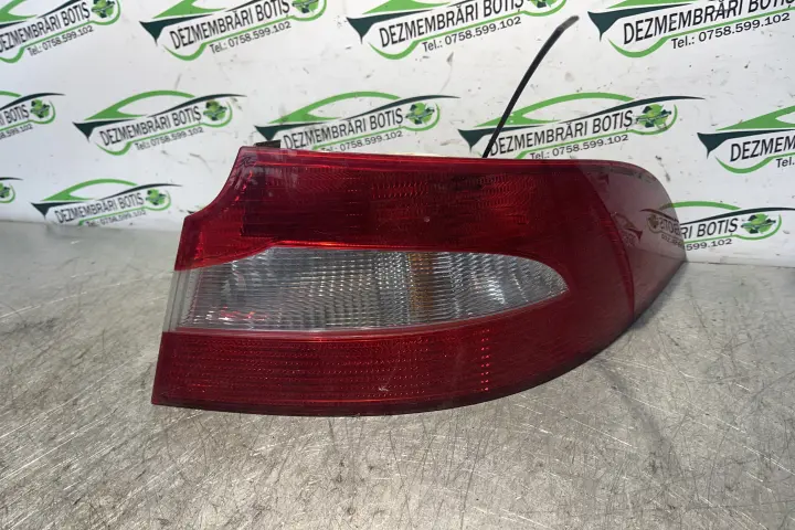 Lampa / Tripla Stop Dreapta Pe Aripa 3t5945096 Skoda Superb 