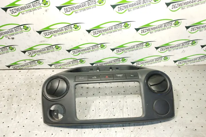 Grila Ventilatie Bord Centru Volkswagen Vw Amarok 2017 