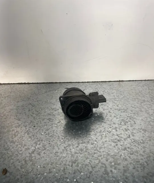 Debitmetru Aer Volkswagen Vw Golf 2004 