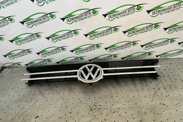 Grila Radiator Volkswagen Vw Golf 2004 