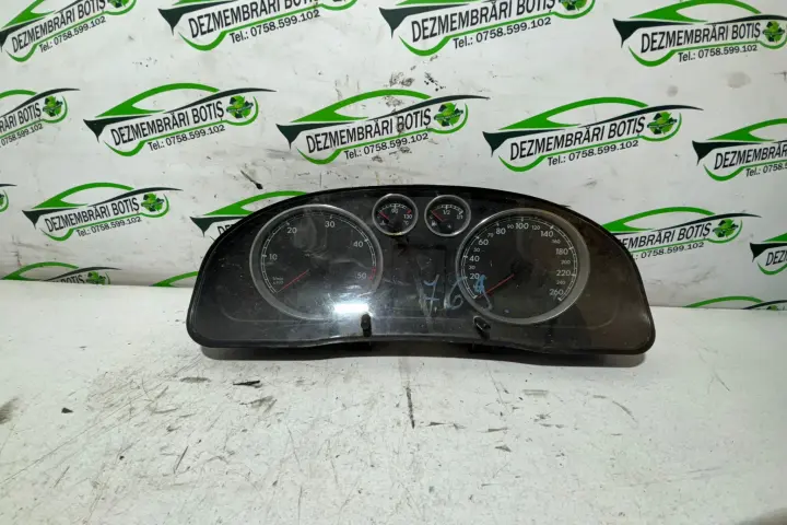 Ceasuri Bord Volkswagen Vw Passat 2001 