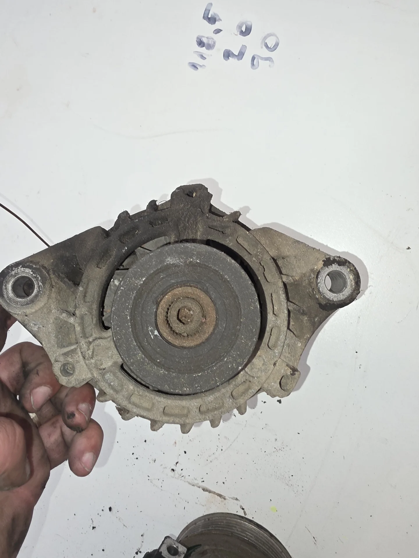 Alternator Fiat Doblo 2004 Piese auto în Satu Mare, Satu-Mare Dezmembrari