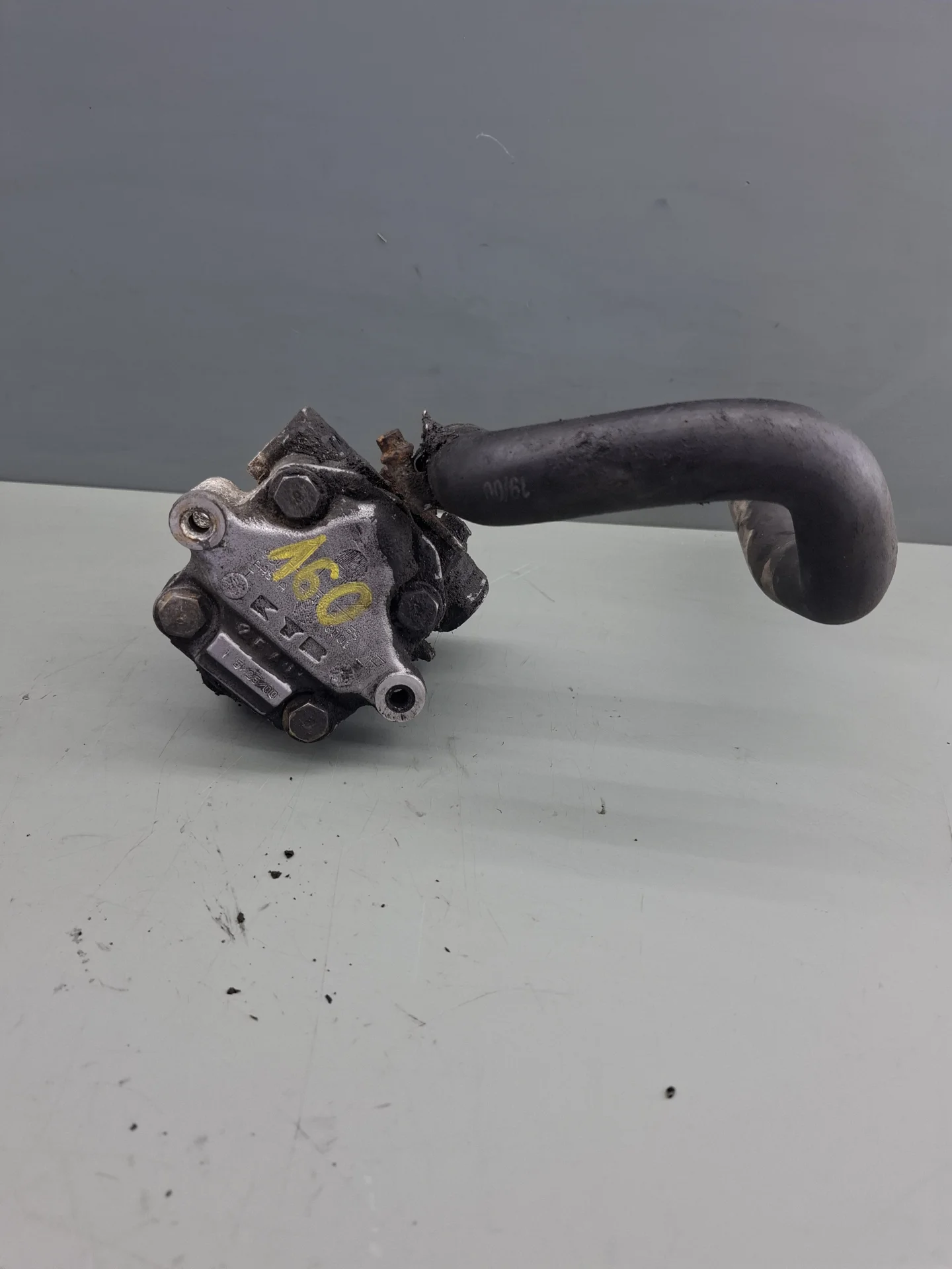 Pompa Servodirectie Mecanica Volkswagen Vw Sharan 2002 