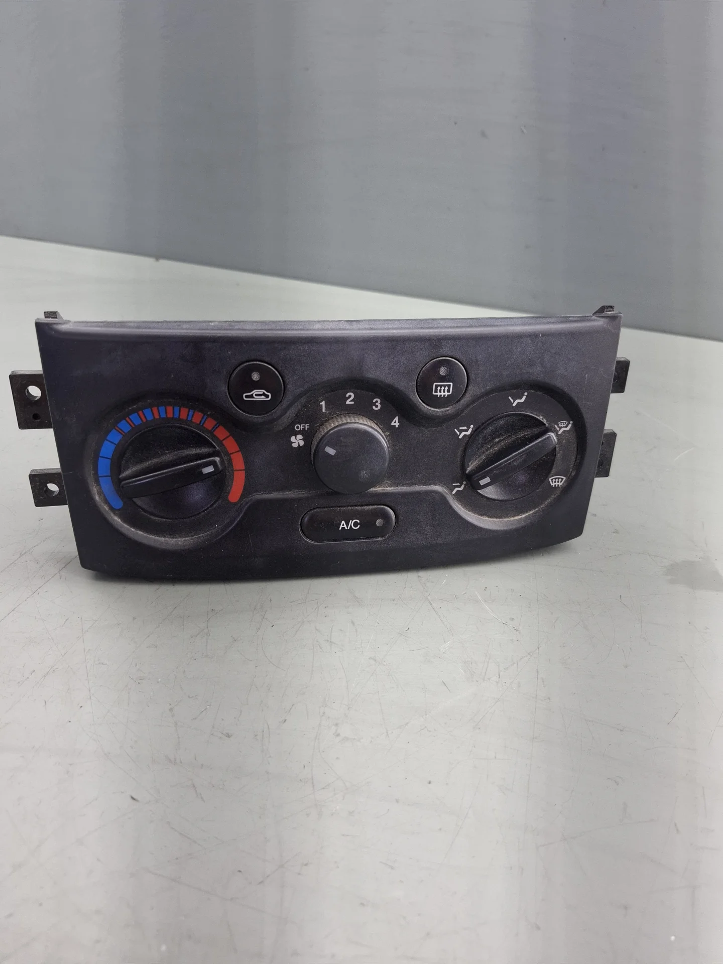 Comanda Clima Chevrolet Aveo 2006 