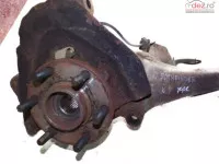 Butuc Fata Stanga Nissan Pathfinder 