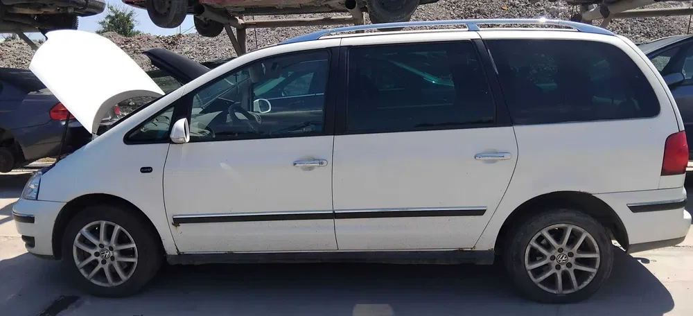 Dezmembram Autoturism Vw Sharan