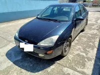 Vand Ford Focus - din 2001, avariat in lateral(e)