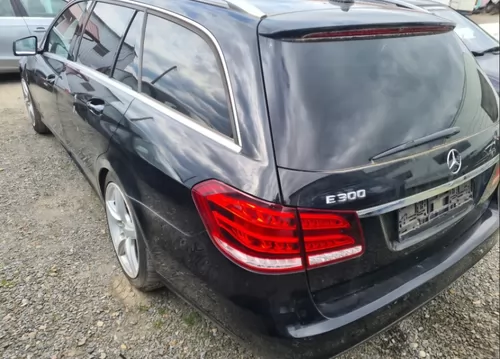 Armatura Bara Spate Mercedes E Class W212 2015 Combi 2 2 Diesel Hybrid Piese auto în Zalau, Salaj Dezmembrari