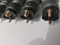 0445120075 504128307 2855135 500061280 Bosch Injector New Holland T6 