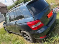 Vand Mercedes GLK 220 din 2011, avariat in fata, lateral(e)