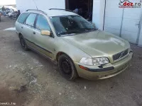 Cumpar Volvo V40 1996 2015 Diesel / Benzina Avariat în Falticeni, Suceava Dezmembrari