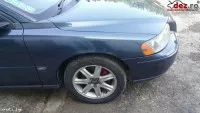 Aripa fata stanga, dreapta Volvo V70 2004