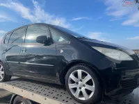 Dezmembrez Mitsubishi Colt