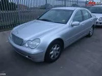 Vindem geamuri laterale mercedes c w203 2 2cdi avem motoare si alte piese din 
