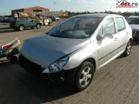 Dezmembrez peugeot 307 motor de 1400 cm benzina 