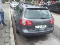 Dezmembram vw passat 3c 2 0tdi 140cp elemente caroserie(usi capote haion 
