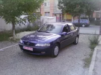 Dezmembrez opel vectra b caroserie motor directie radiatoare cutie viteza 