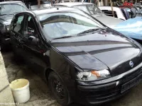 Dezmembrez fiat punto 2001 1 2 16v orice piesa motor cutie caroserie etc 