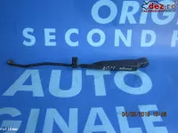 Brat stergator parbriz Jeep Cherokee 2002