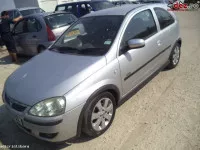 Dezmembrez opel corsa c din 2001 2004 1 3 cdti am motor cutie de viteze 