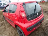 Dezmembrez peugeot 107 din 2005 2007 1 0 b am motor si anexe chiulasa cutie de 