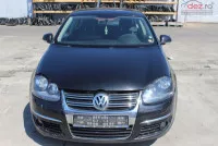 Dezmembrez Volkswagen Jetta 1 6mpi Bse Cutie Manuala An 2006