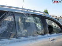 Geam usa stanga, dreapta Toyota Avensis 2003