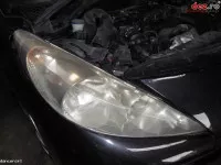 Far Peugeot 207 2007