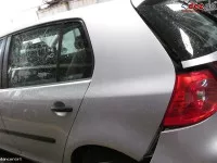 Aripa spate dreapta, stanga Volkswagen Golf 2005
