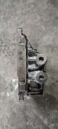 Carcasa Termostat Ulei Bmw Seria 1 F20 F21 N55 7637052