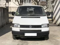 Dezmembrez Volkswagen Transporter T4 Motor 2 4