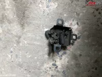 Incuietoare capota fata Fiat Panda 2006