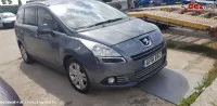 Dezmembrez Peugeot 5008 Din 2011 Motor 1 6 Hdi Tip 9hr 112cp 