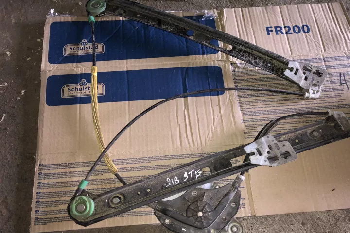 Macara Geam Fata Stanga Electrica Bmw Seria 3 E46 [facelift] [2001 2006] Sedan