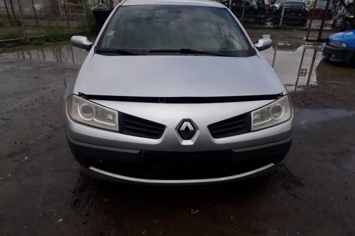 Broasca Capota Motor Renault Megane 2 [facelift] [2006 2012] Sedan 1 6 Mt (113 Hp) în Iasi, Iasi Dezmembrari