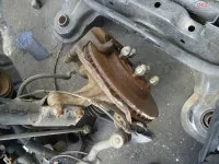 Vand Fuzeta Fata Dreapta Toyota Rav 4 1 8 Benzina Vvt I 1zz Din 2005
