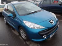 Dezmembrez peugeot 207 1 4i 1 4hdi orice piesa de motor si caroserie bara 