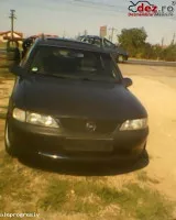 Dezmembrez opel vectra b combi an 1997 motor 2 0 diesel 16 valve 82 kai tip motor în Vladimirescu, Arad Dezmembrari