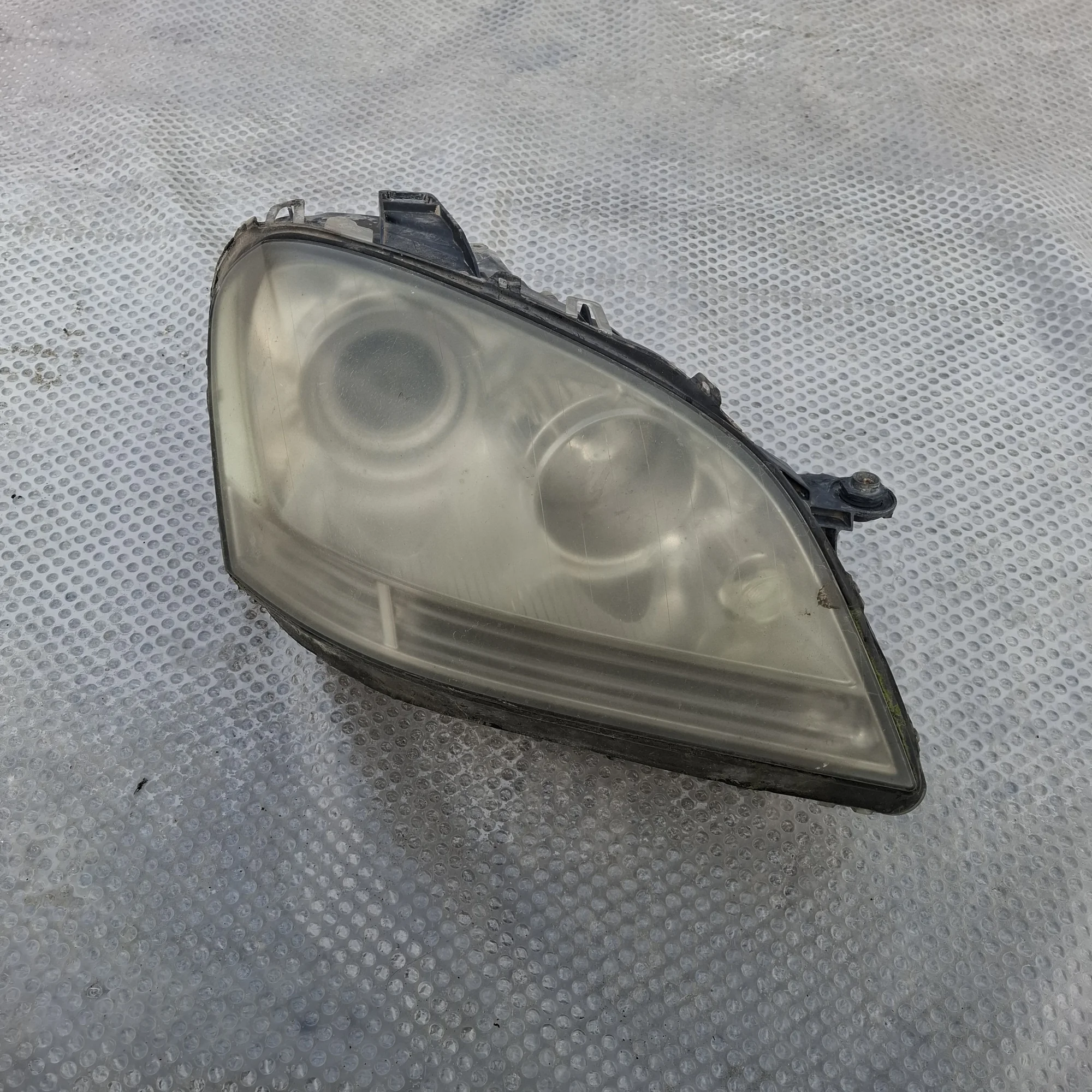 Far dreapta Mercedes-Benz ML / M-CLASS 2005-2011