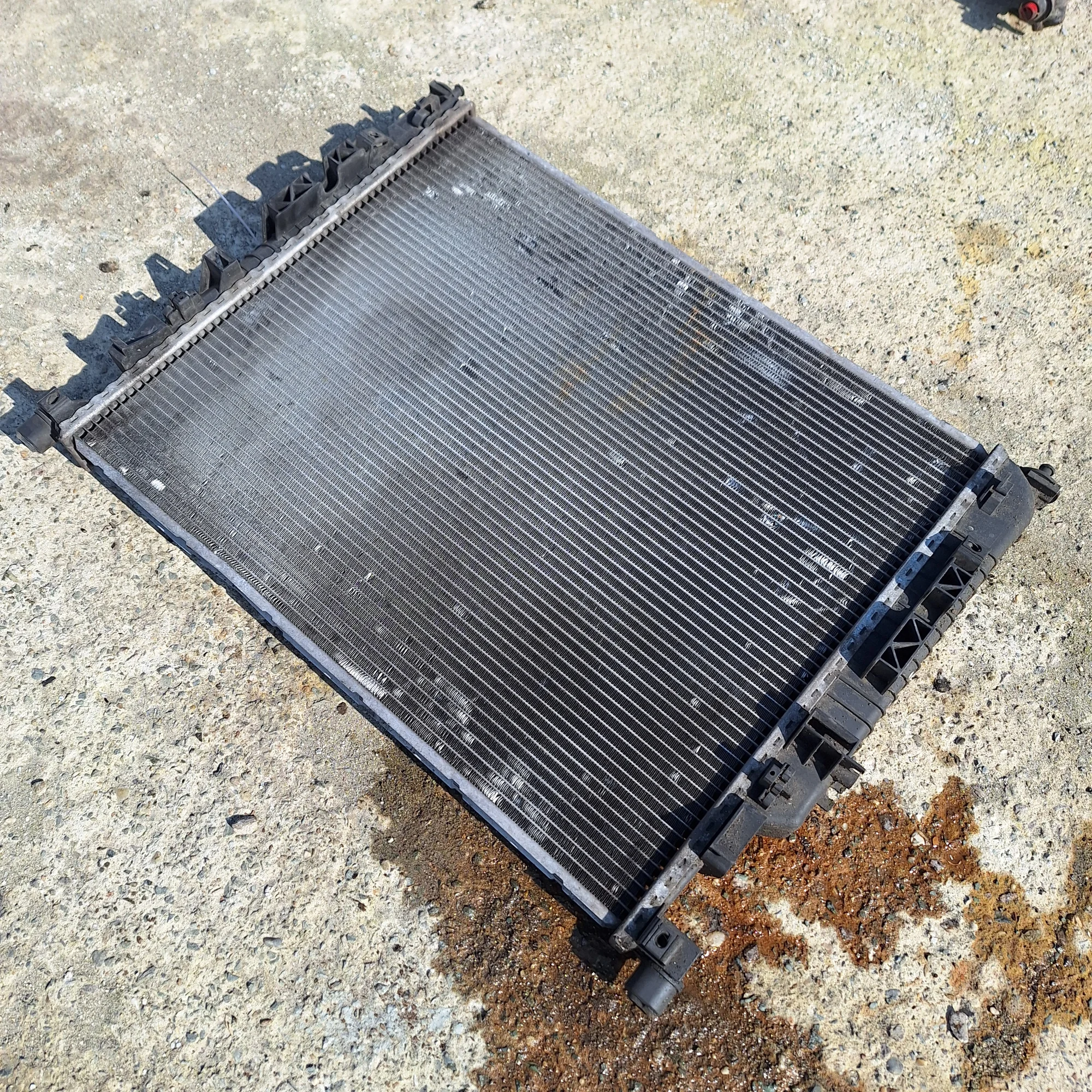 Radiator apa Mercedes-Benz ML / M-CLASS 2005-2011