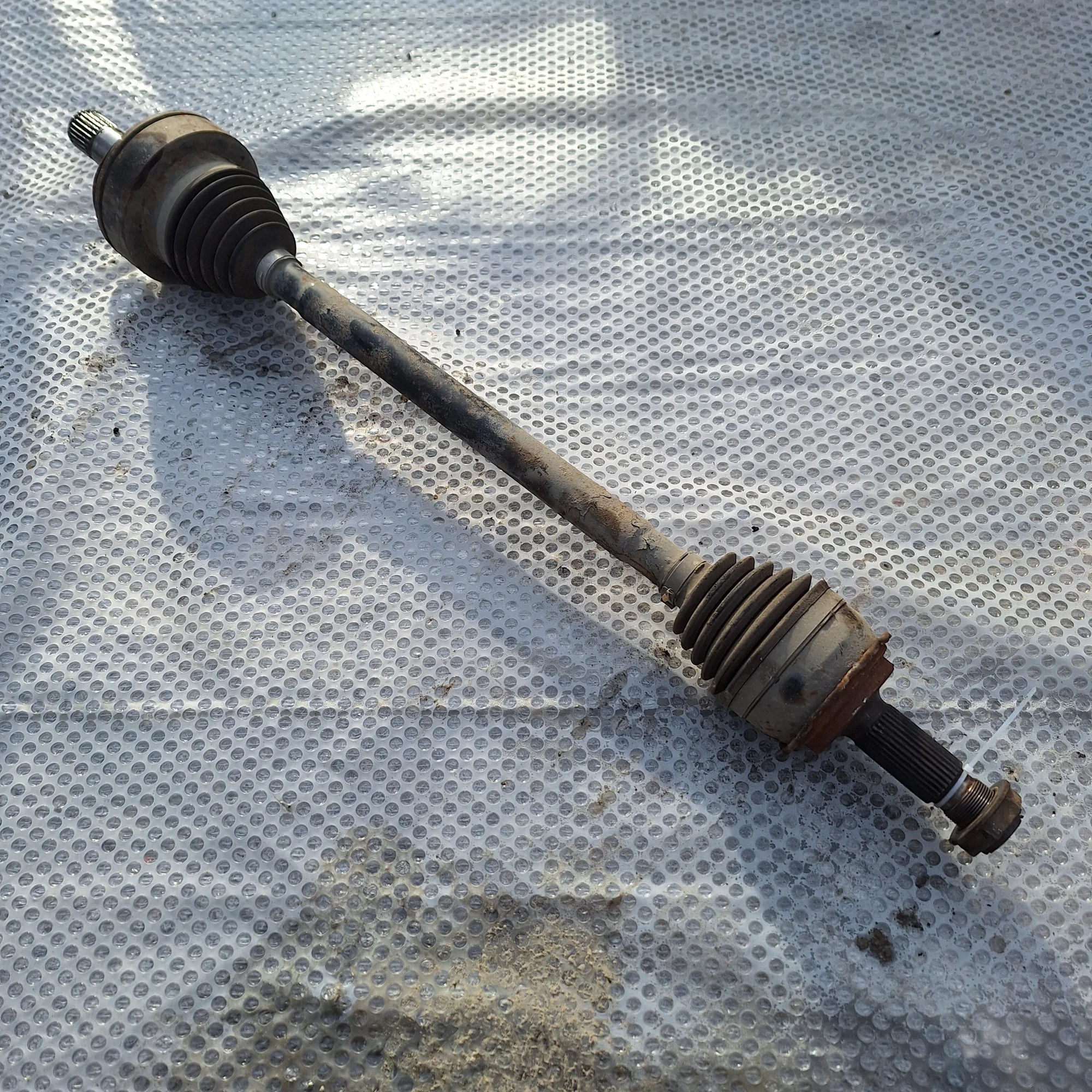 Planetara dreapta spate Mercedes-Benz VITO / VIANO 2003-2014