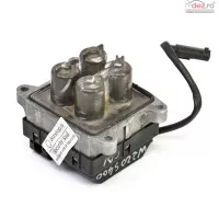 Preincalzitor Apa A0001591104 Mercedes Benz S Class W220 1998 5571721 